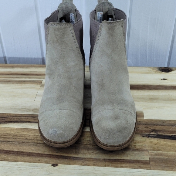 Timberland Sutherlin Bay Slouch Chelsea Boots  Light Taupe Beige Suede Size 7.5 - Picture 3 of 16